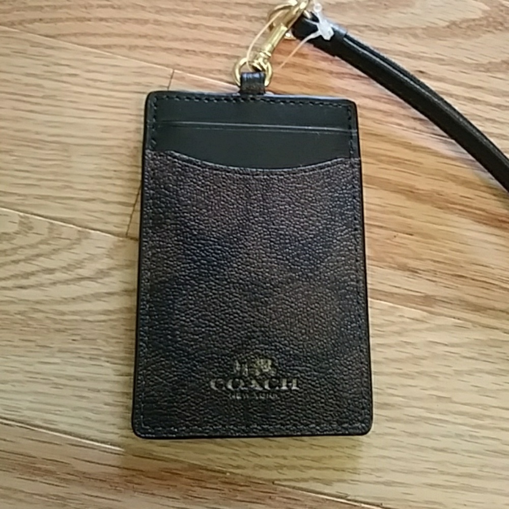 The coach tag